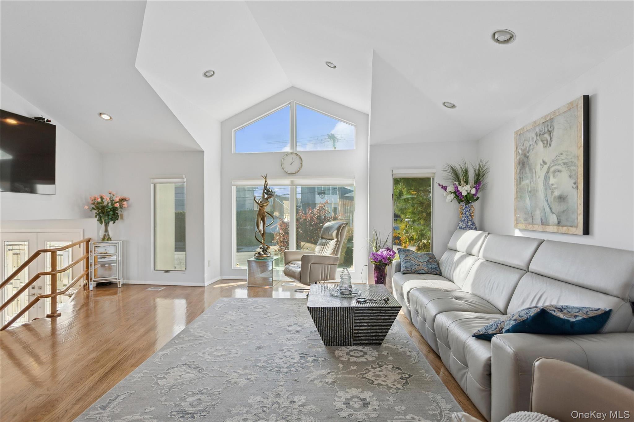 #6 photo, 2729 Shore Drive, Merrick , NY 11566