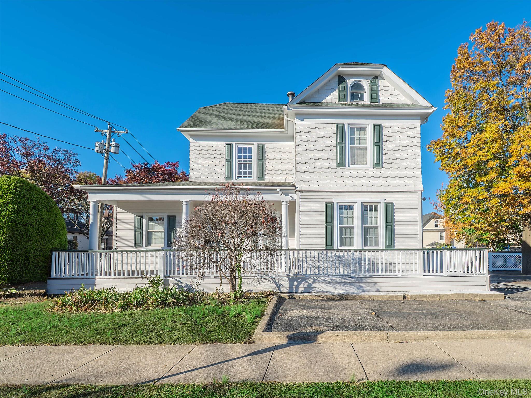#4 photo, 17 S Maryland Avenue, Port Washington , NY 11050