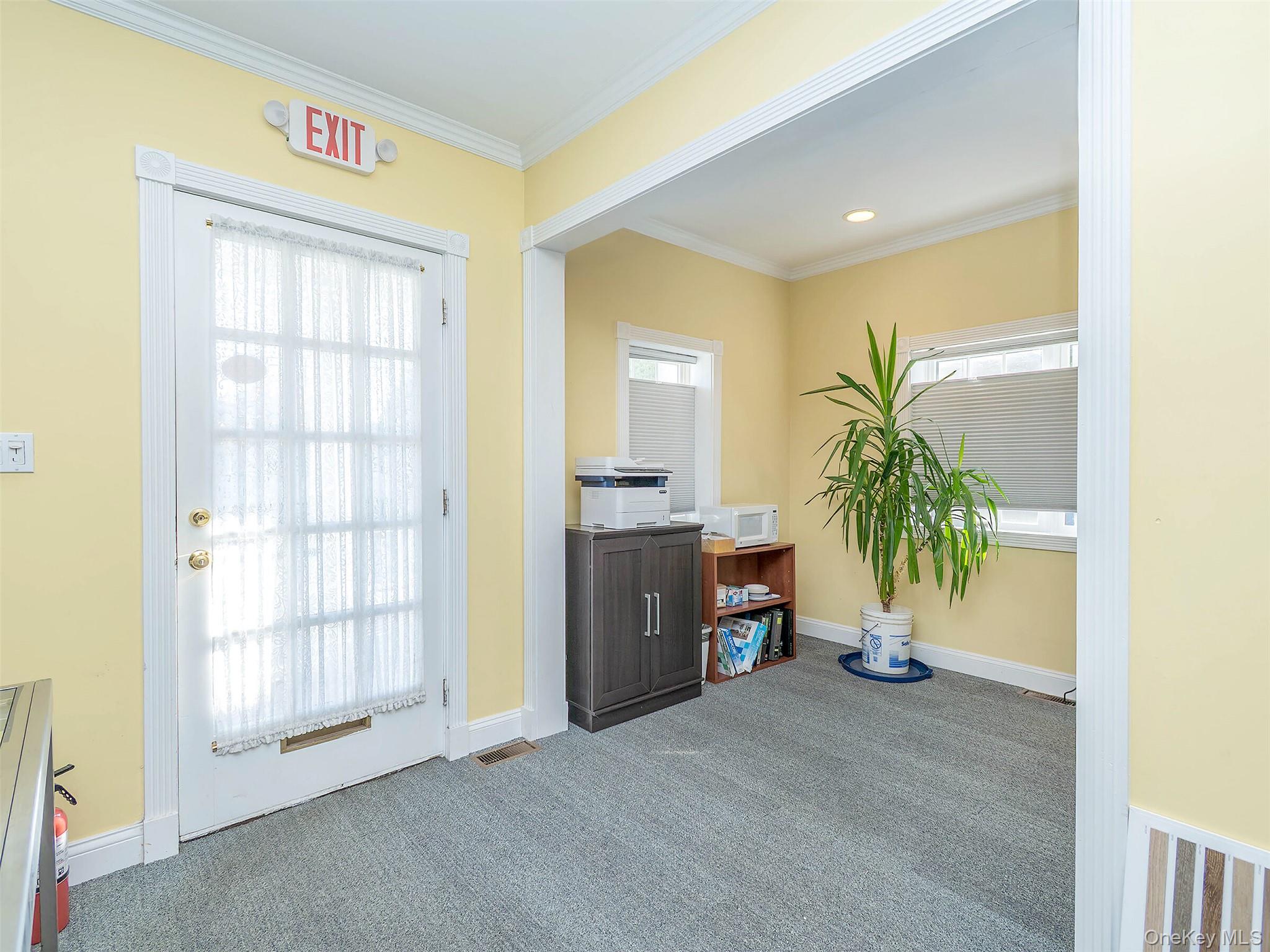 #7 photo, 17 S Maryland Avenue, Port Washington , NY 11050