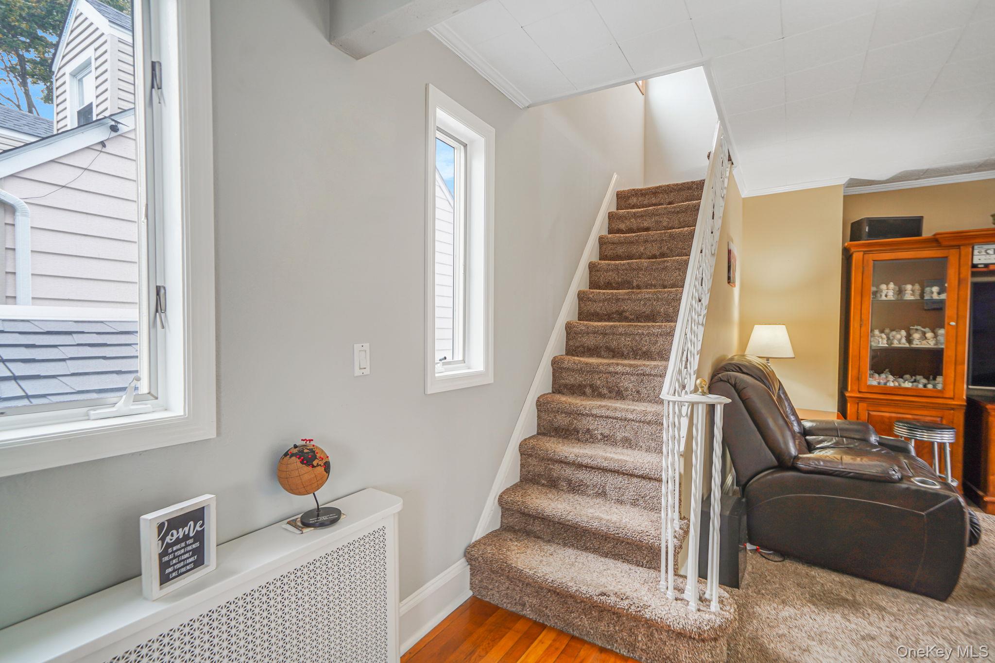 #10 photo, 1800 Stuyvesant Avenue, Merrick , NY 11566