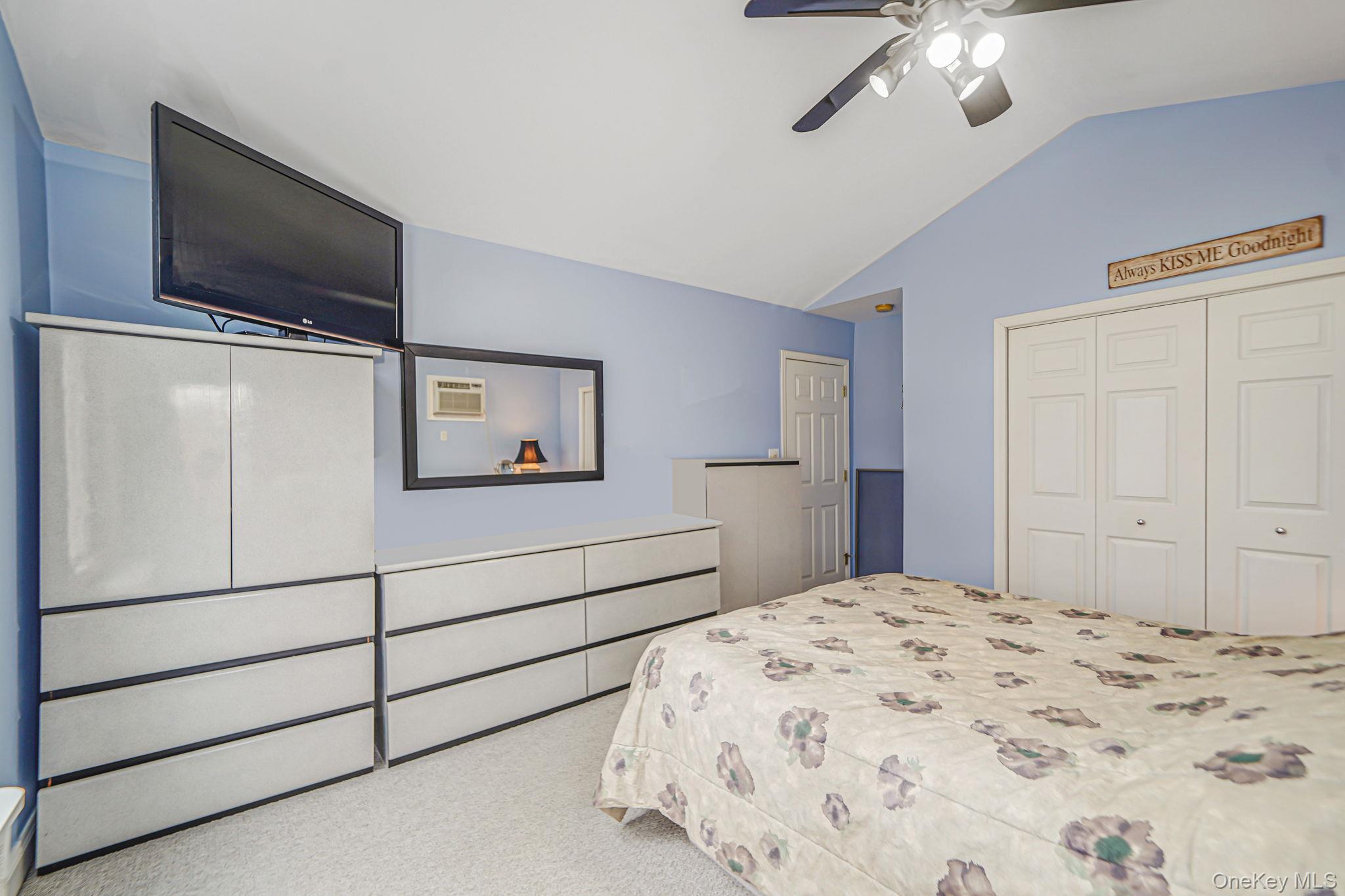 #20 photo, 1800 Stuyvesant Avenue, Merrick , NY 11566