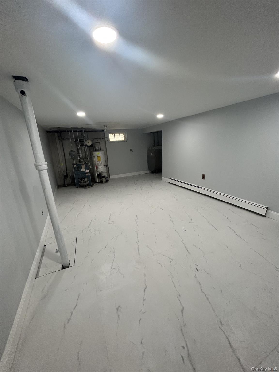 #18 photo, 74 Jerusalem Avenue, Massapequa , NY 11758