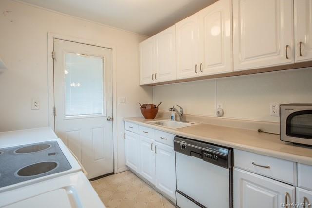 #10 photo, 10 Grand Street, Smithtown , NY 11787