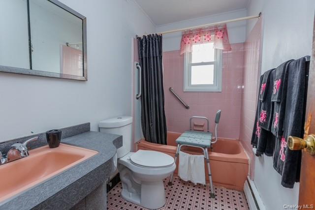 #16 photo, 10 Grand Street, Smithtown , NY 11787