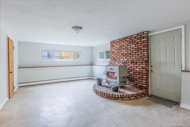 #17 photo, 10 Grand Street, Smithtown , NY 11787