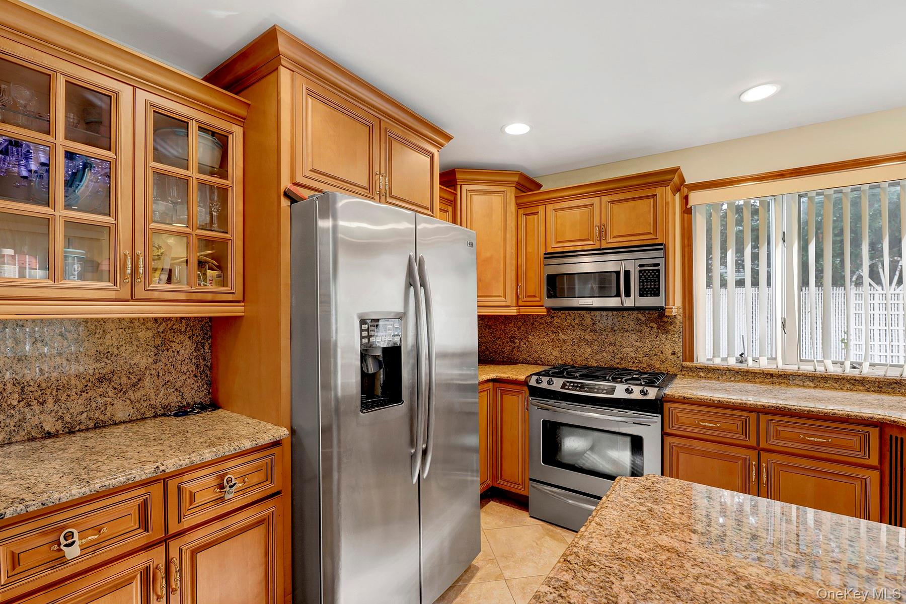 #13 photo, 330 Bayville Avenue, Bayville , NY 11709