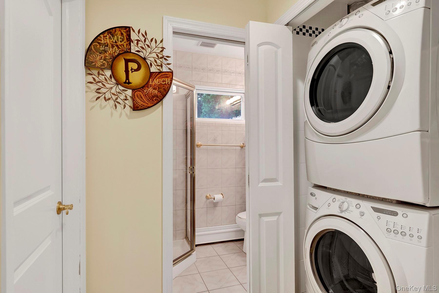 #14 photo, 330 Bayville Avenue, Bayville , NY 11709