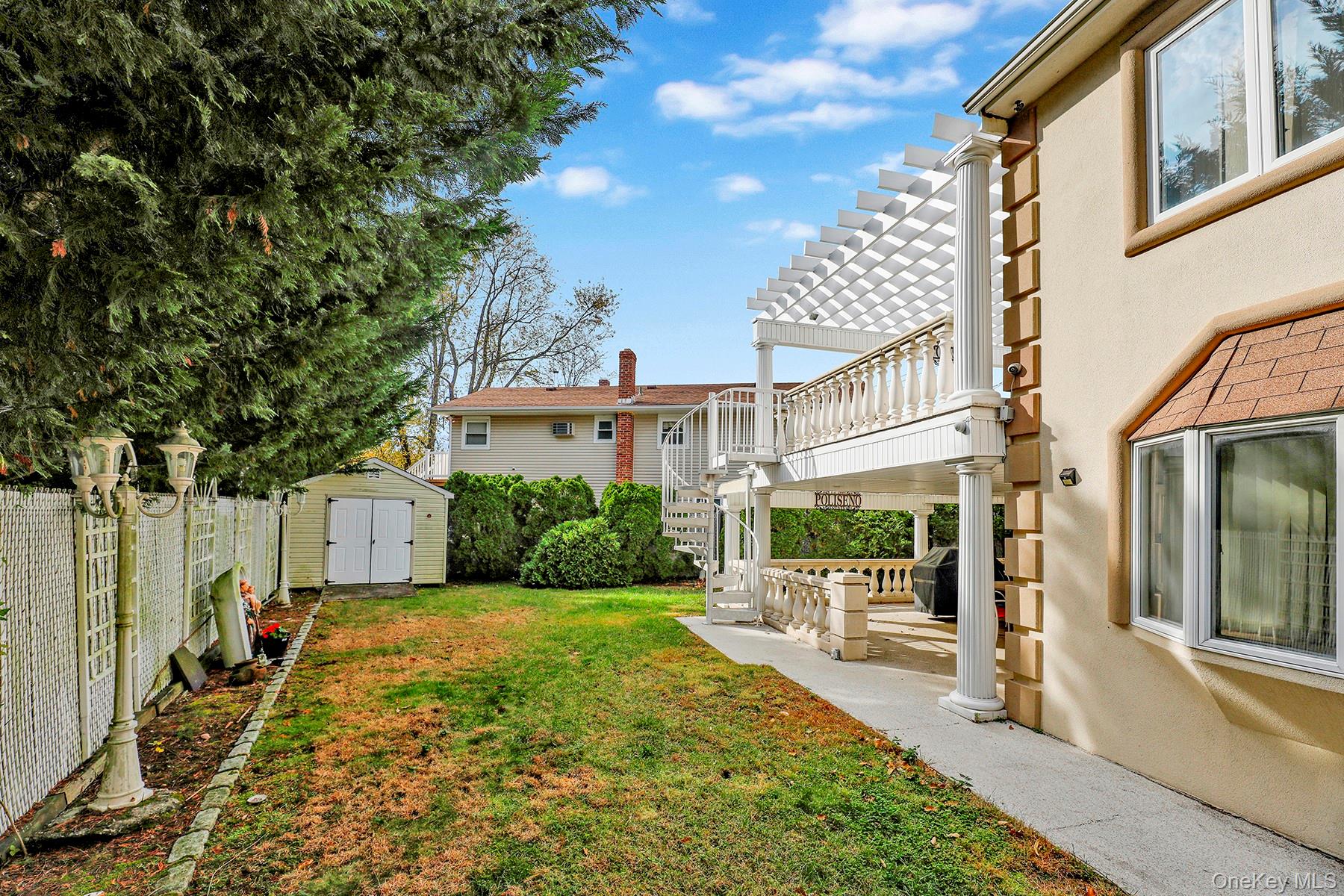 #4 photo, 330 Bayville Avenue, Bayville , NY 11709