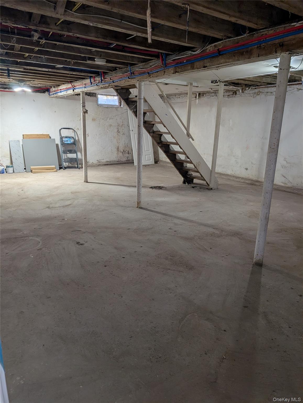 #20 photo, 22 Murray Road, Hicksville , NY 11801