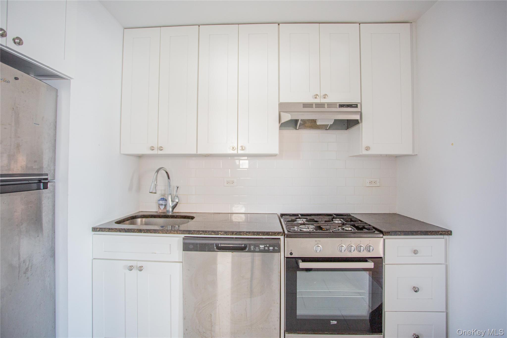 #9 photo, 340 E Broadway, Long Beach , NY 11561