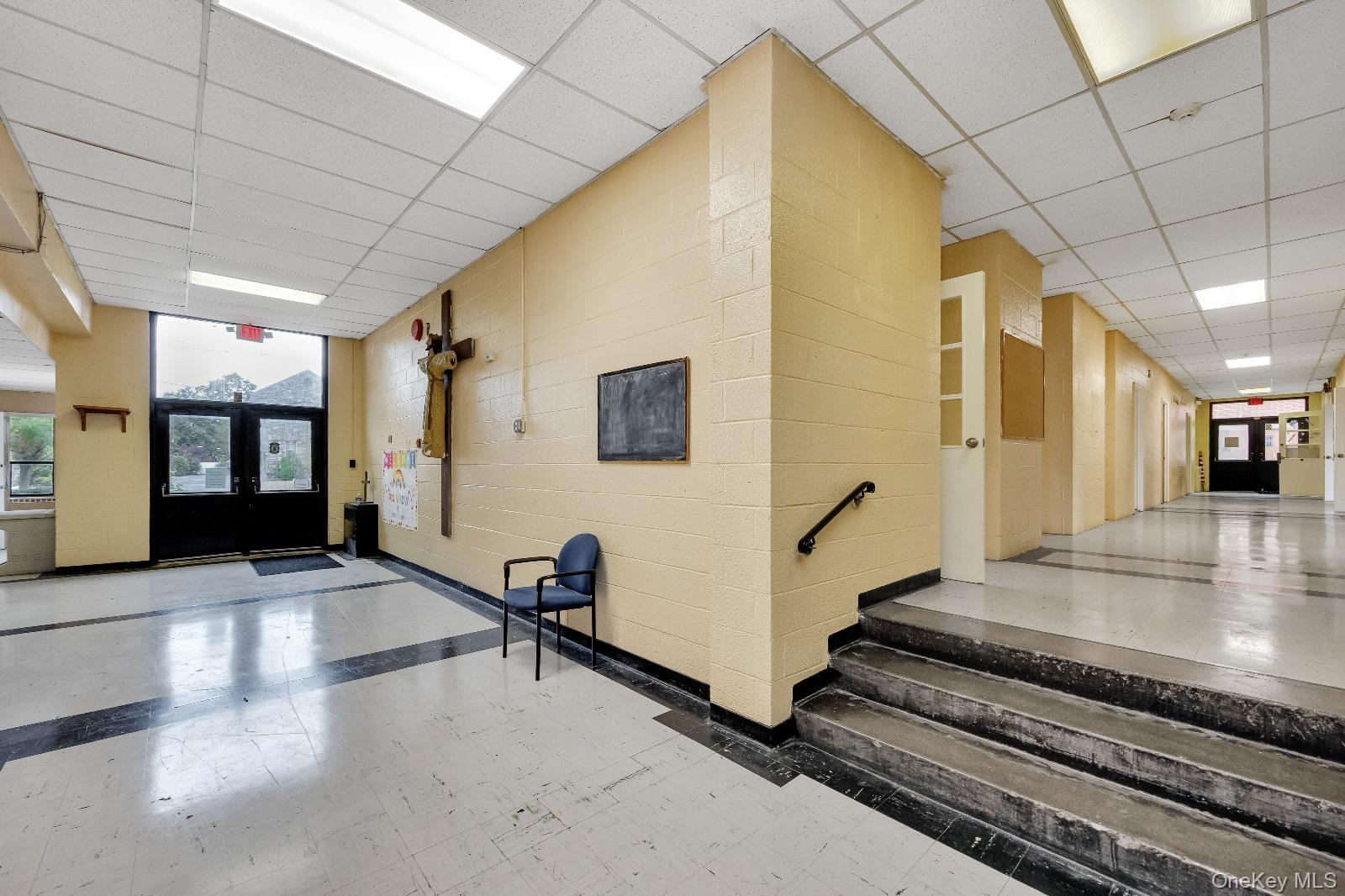 #7 photo, 81 S Long Beach Avenue, Freeport , NY 11520