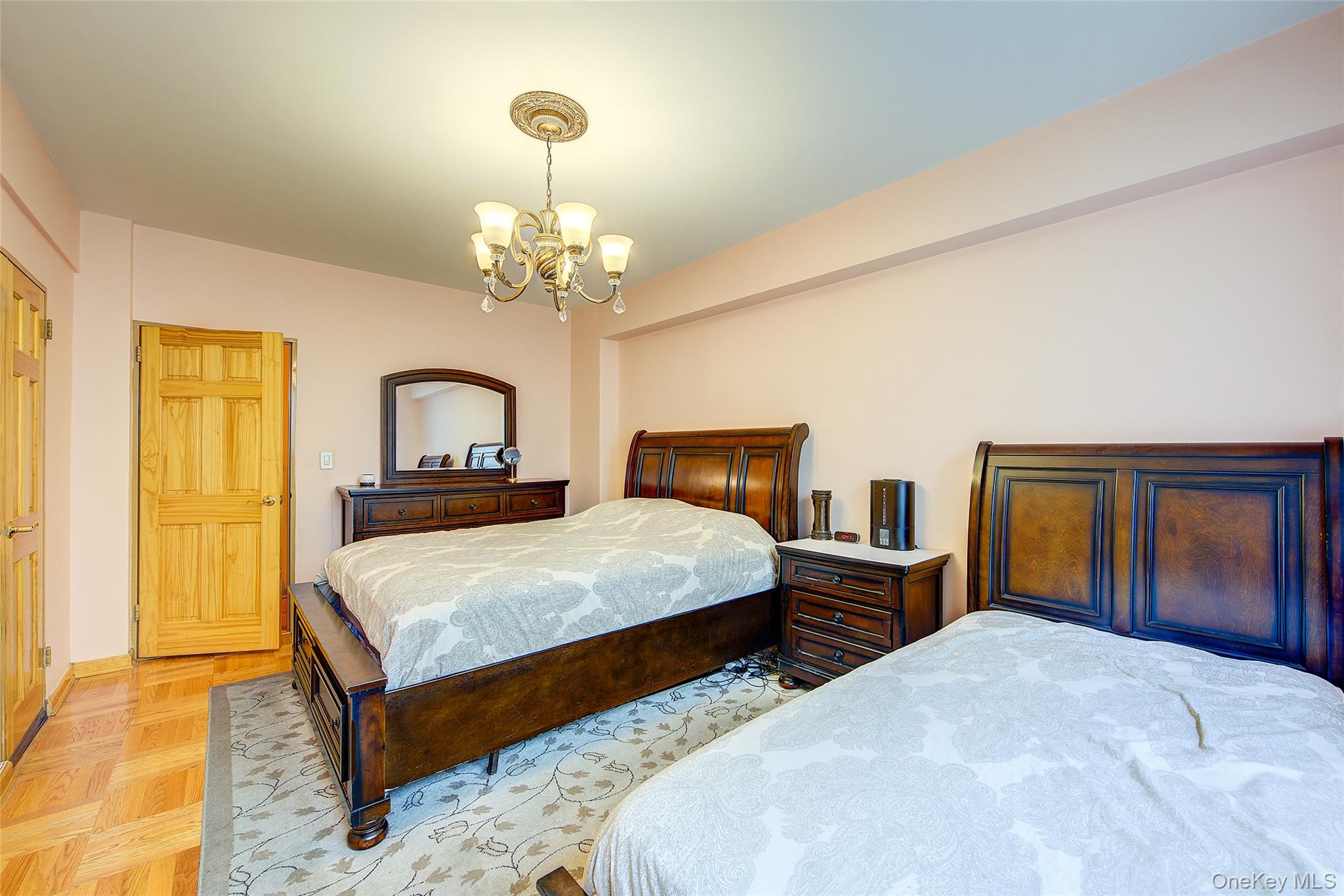 #13 photo, 9810 64 Avenue, Rego Park , NY 11374