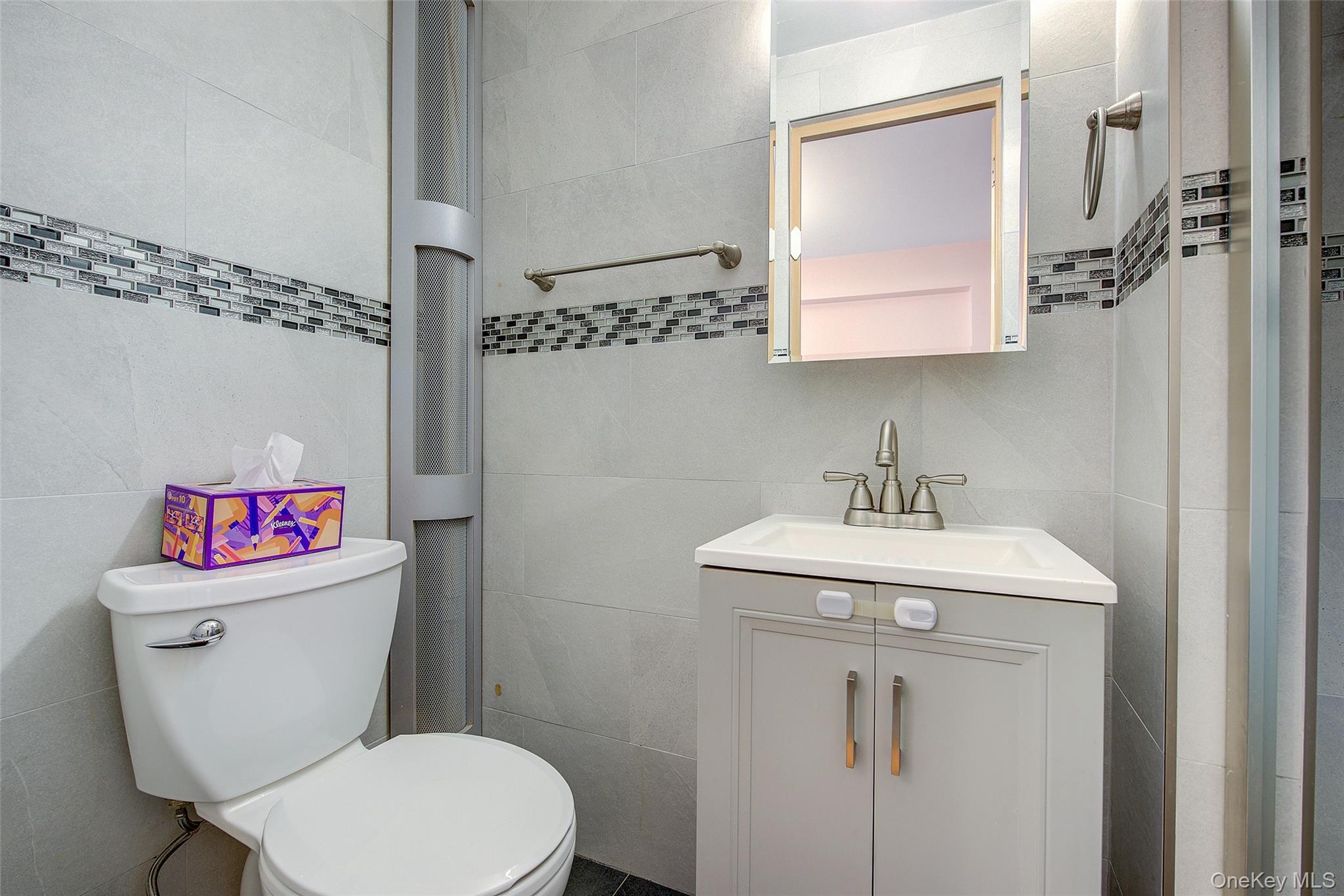 #16 photo, 9810 64 Avenue, Rego Park , NY 11374