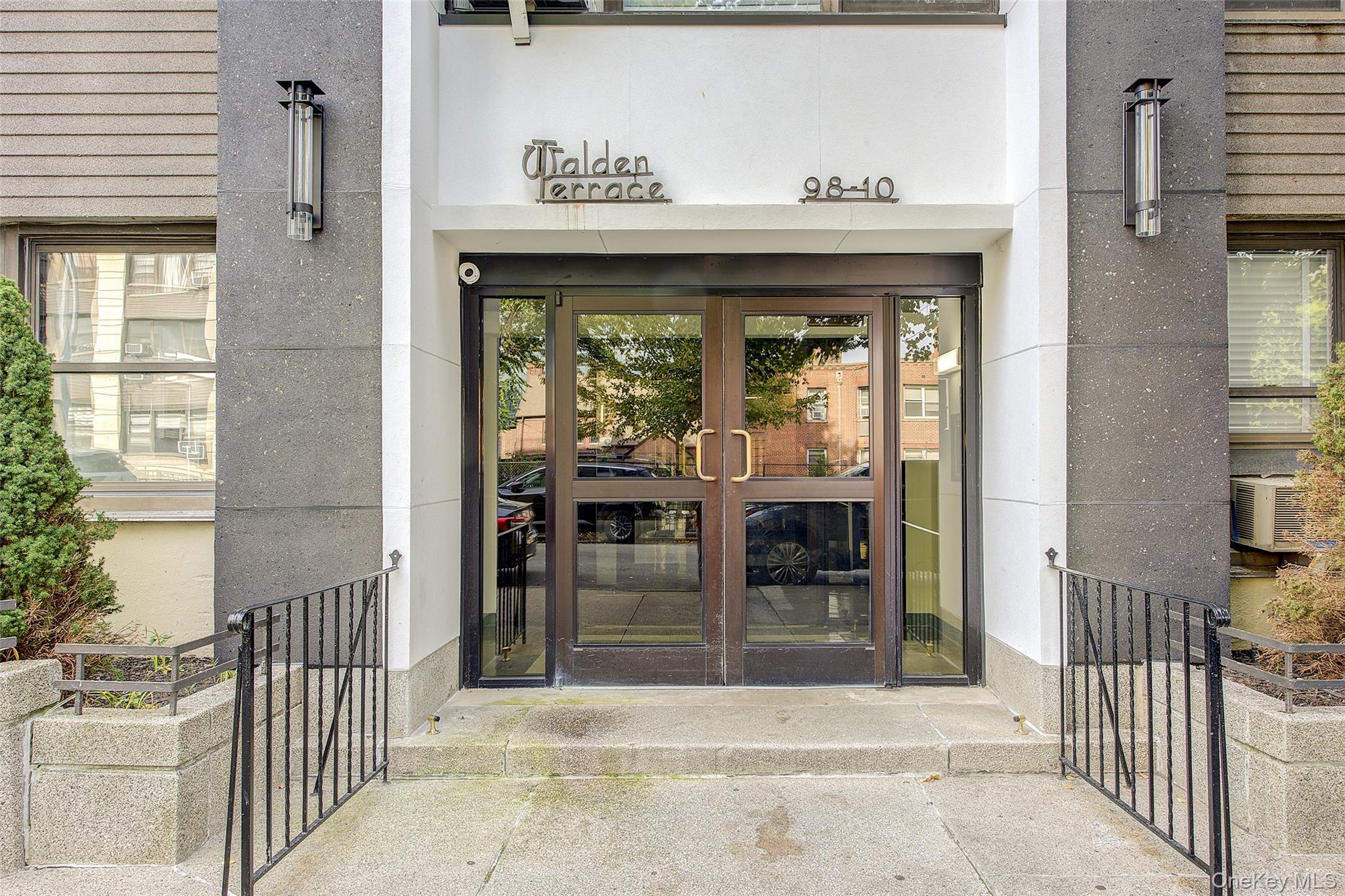 #2 photo, 9810 64 Avenue, Rego Park , NY 11374