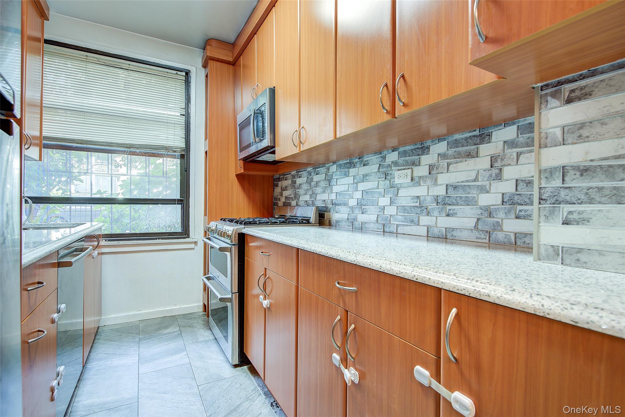 #4 photo, 9810 64 Avenue, Rego Park , NY 11374