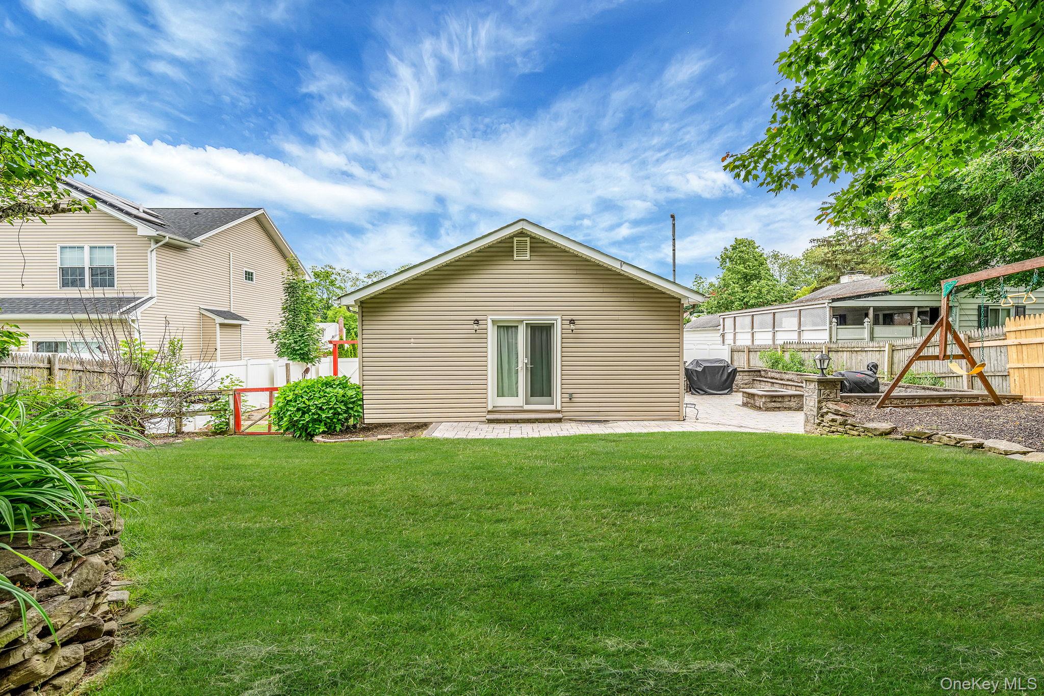 #6 photo, 5 Willets Drive, Syosset , NY 11791