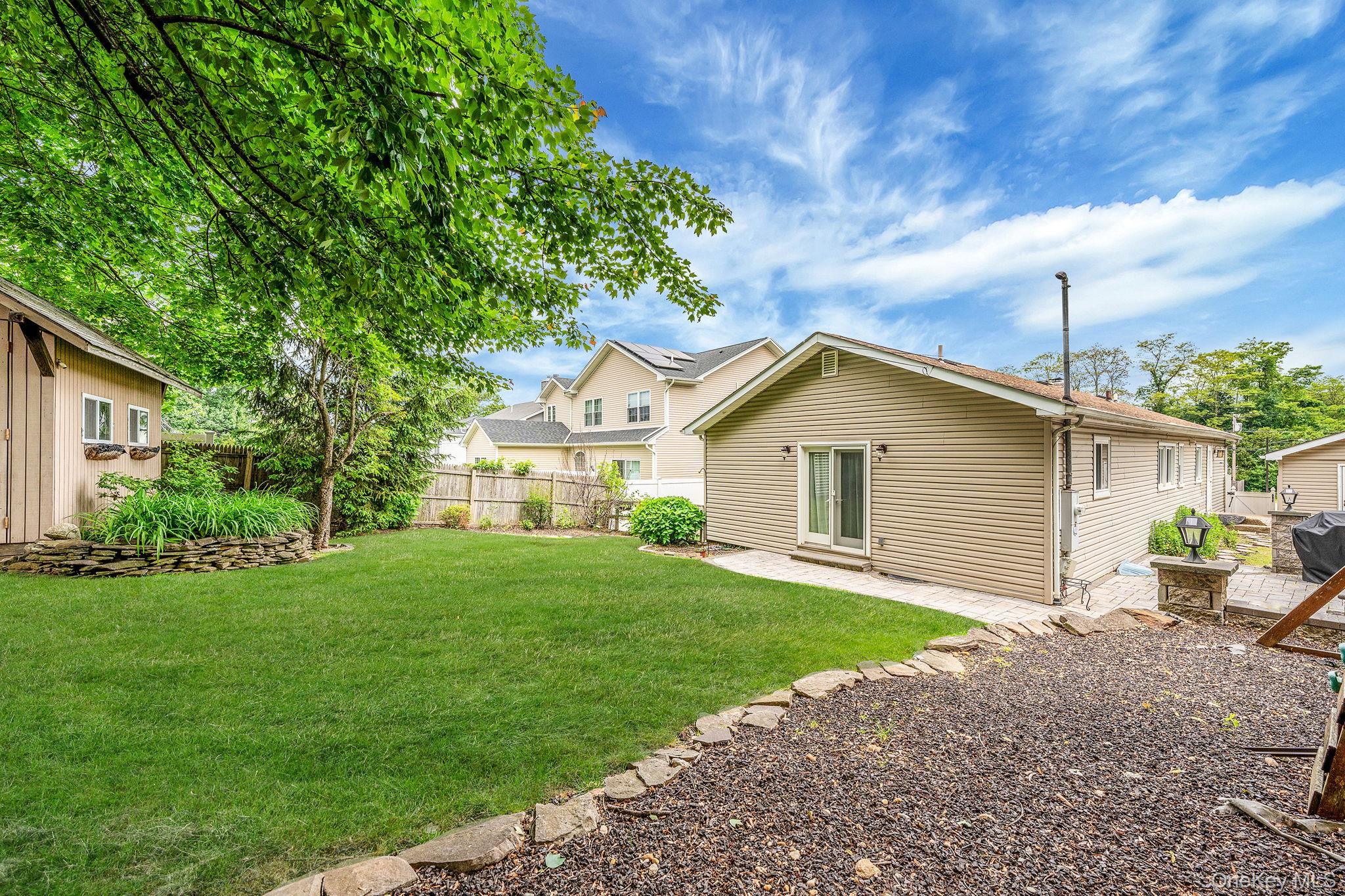 #7 photo, 5 Willets Drive, Syosset , NY 11791