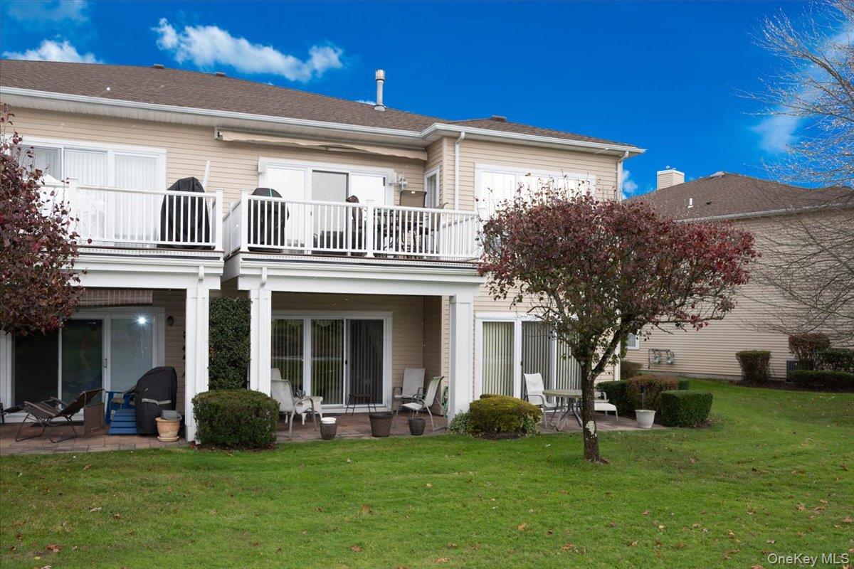 #3 photo, 51 Windwatch Dr. Drive, Hauppauge , NY 11788