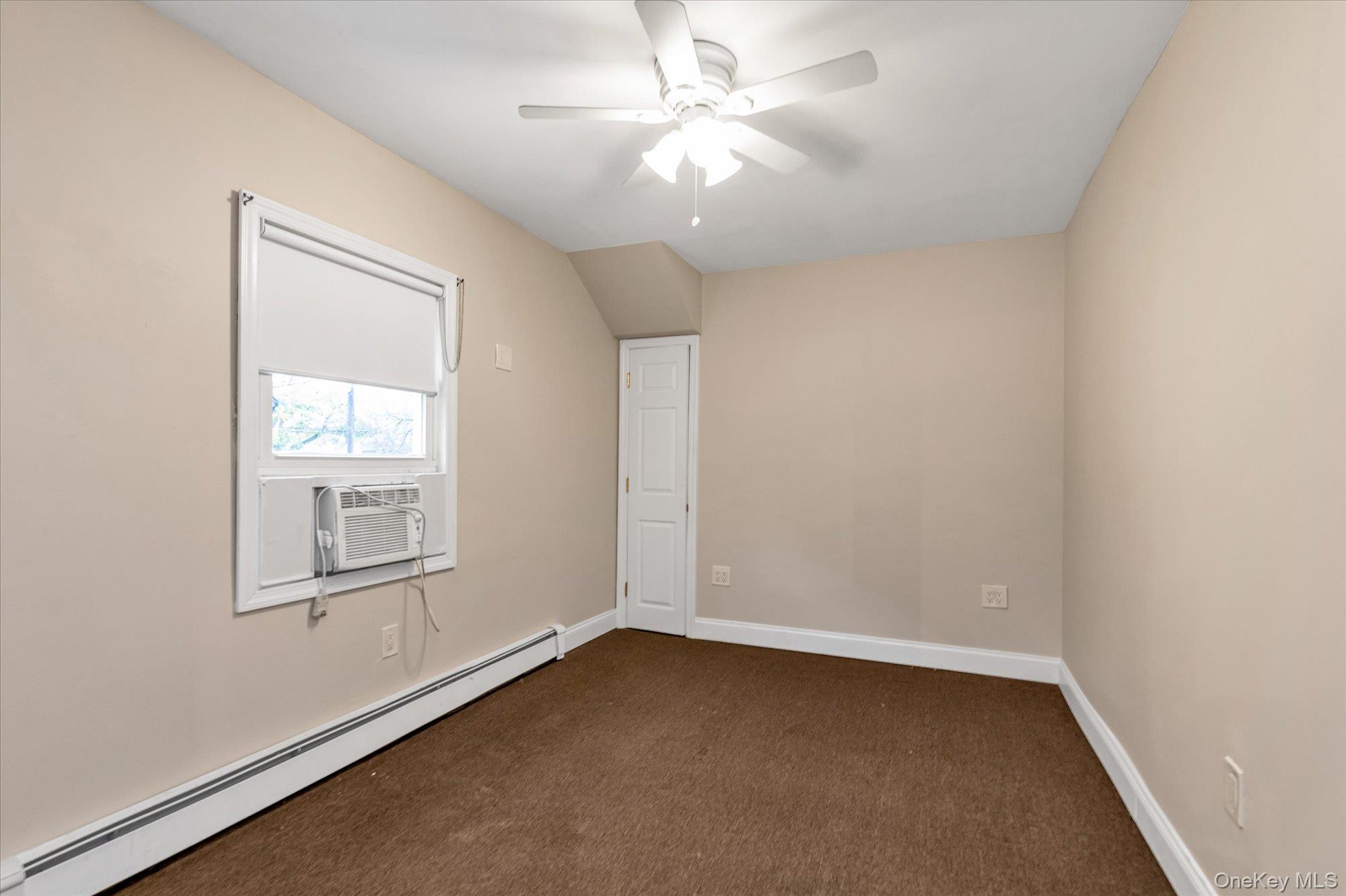 #10 photo, 719 Lincoln Street, Baldwin , NY 11510