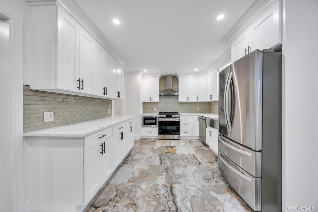 #9 photo, 331 Gillette Street, Dix Hills , NY 11746