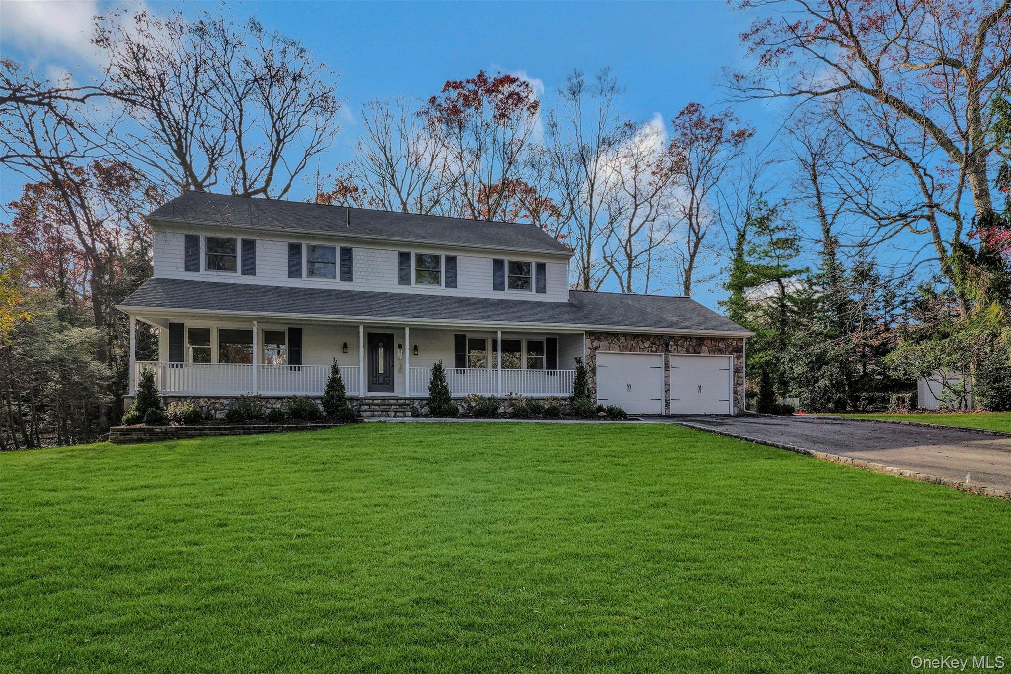 #2 photo, 43 Edcris Lane, Huntington , NY 11743