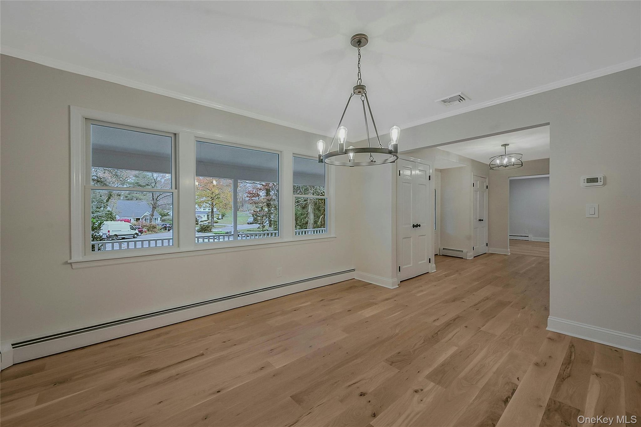 #8 photo, 43 Edcris Lane, Huntington , NY 11743