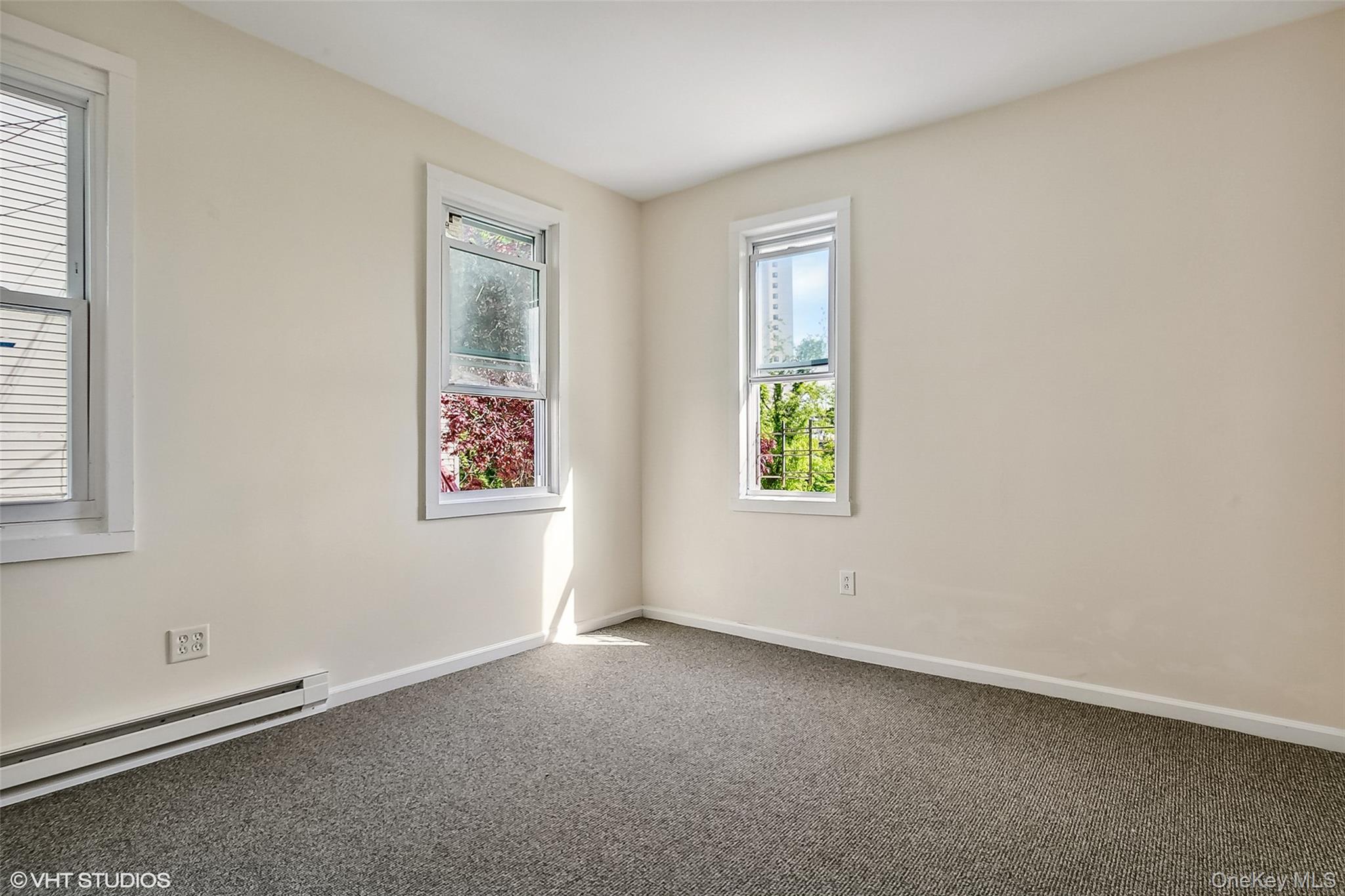 #18 photo, 15 Stewart Place, Yonkers , NY 10701