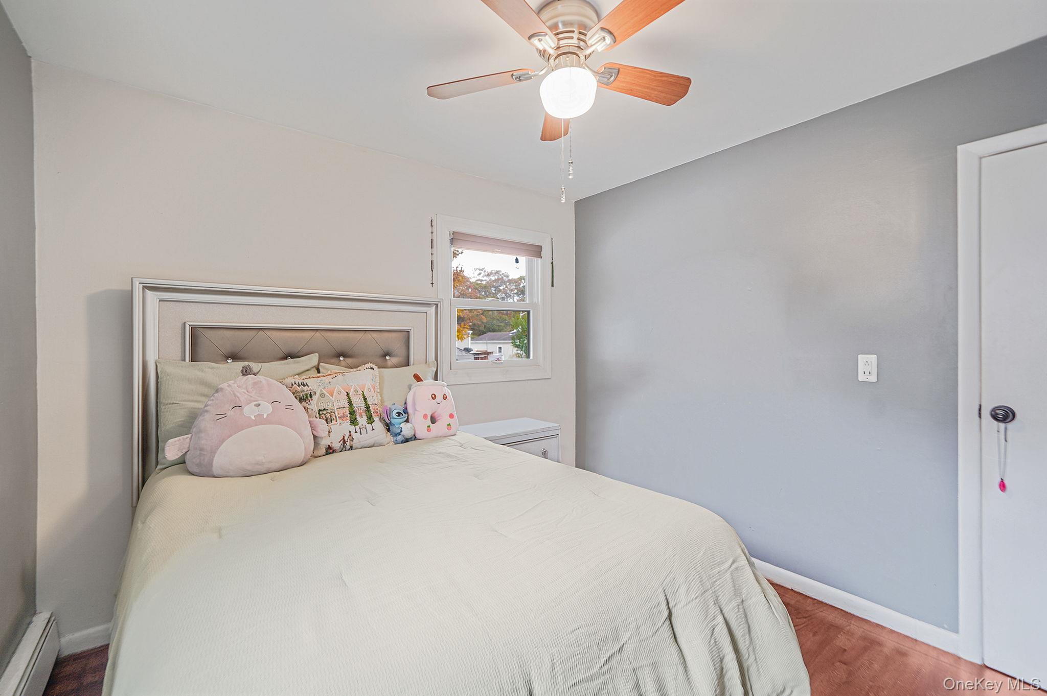 #15 photo, 307 Jefferson Drive, Mastic Beach , NY 11951