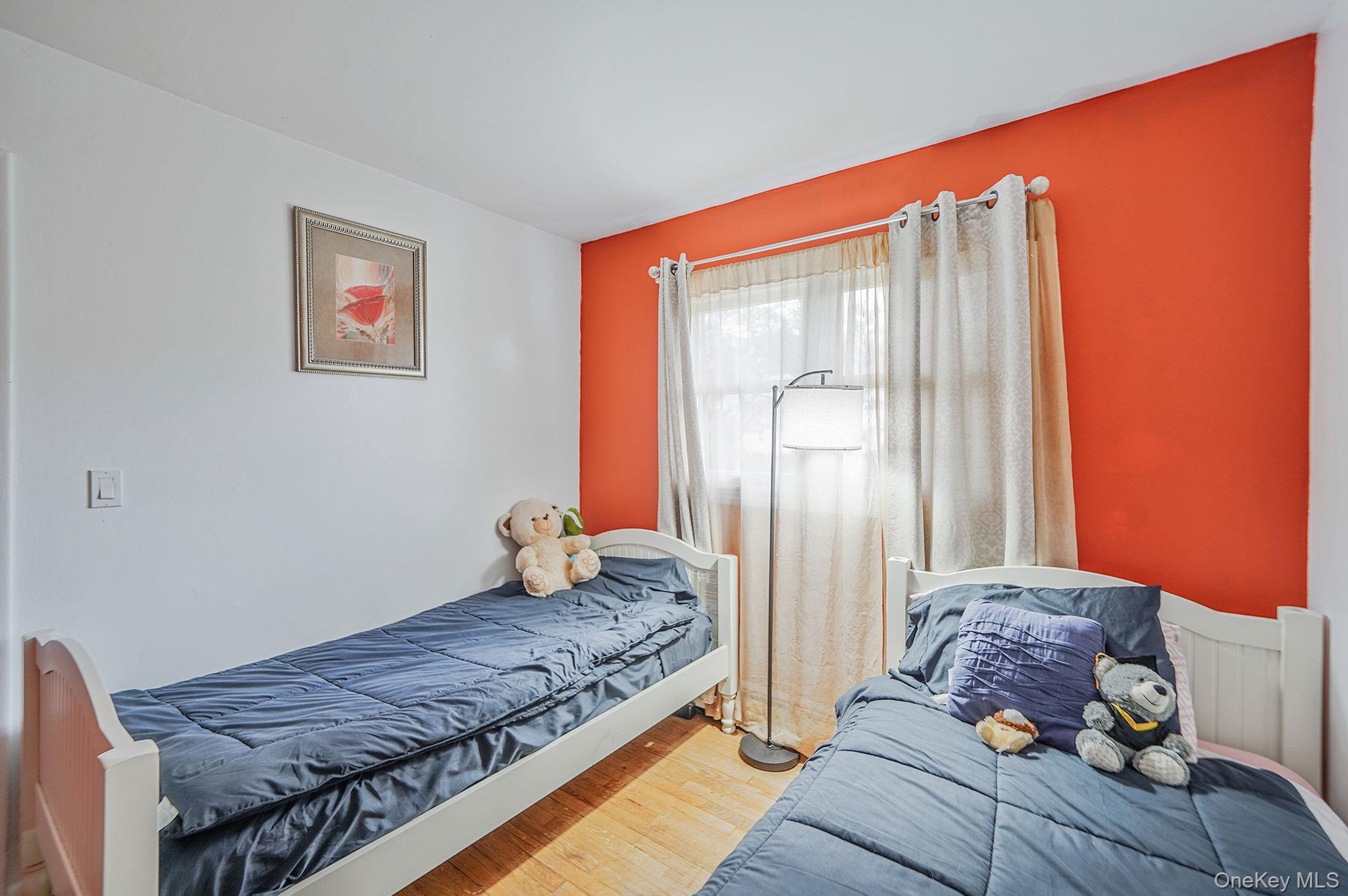 #17 photo, 307 Jefferson Drive, Mastic Beach , NY 11951