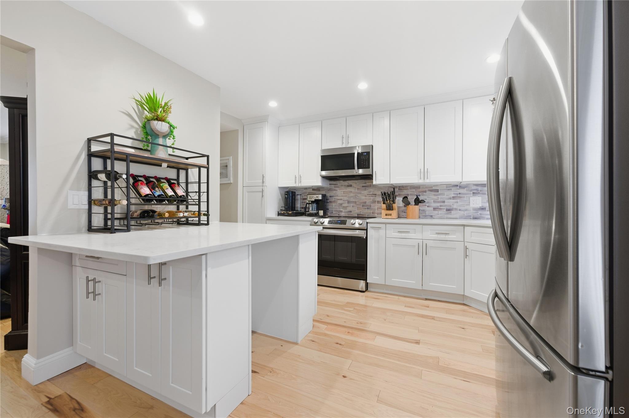 #10 photo, 371 E Penn Street, Long Beach , NY 11561