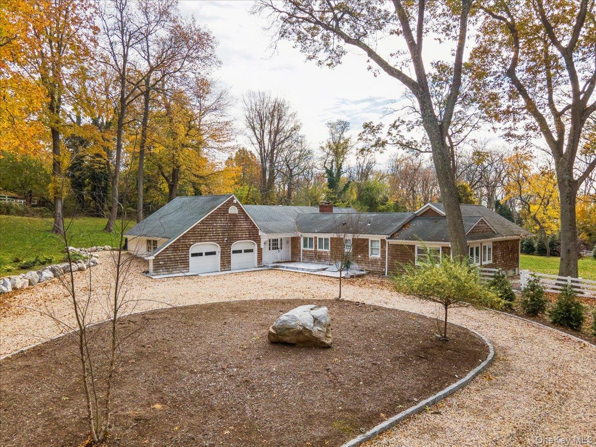 #1 photo, 117 Locust Lane, Northport , NY 11768