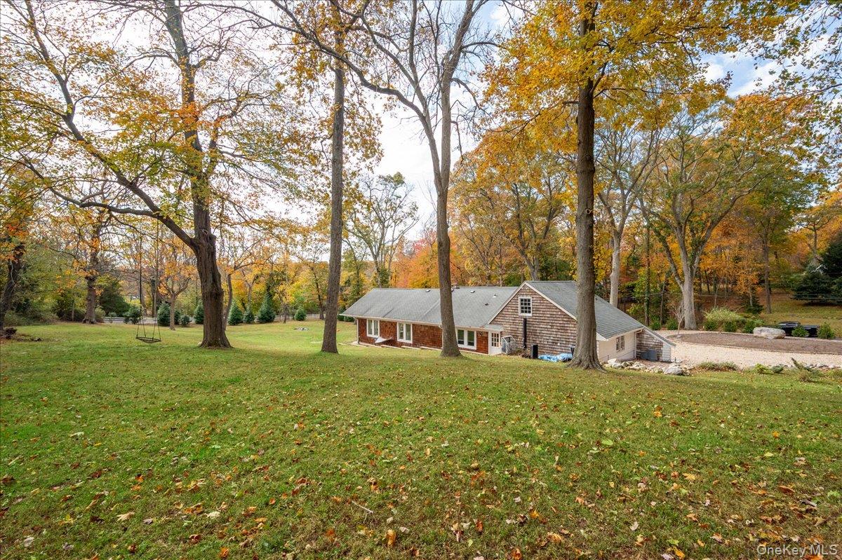 #19 photo, 117 Locust Lane, Northport , NY 11768