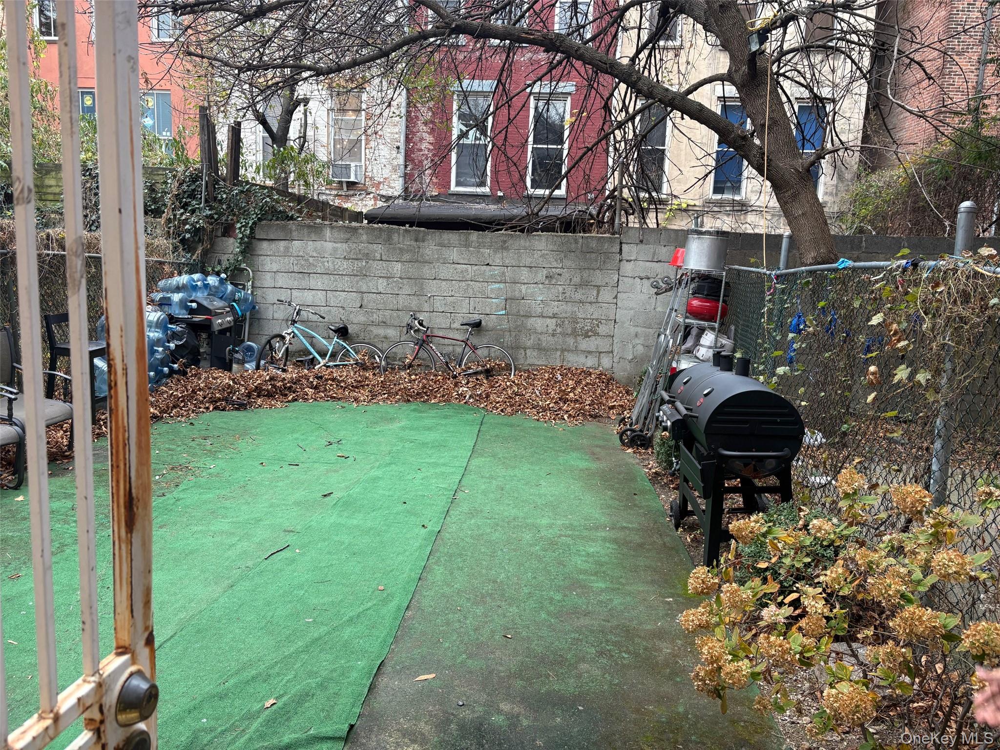 #7 photo, 410 E 141st Street, Bronx , NY 10454