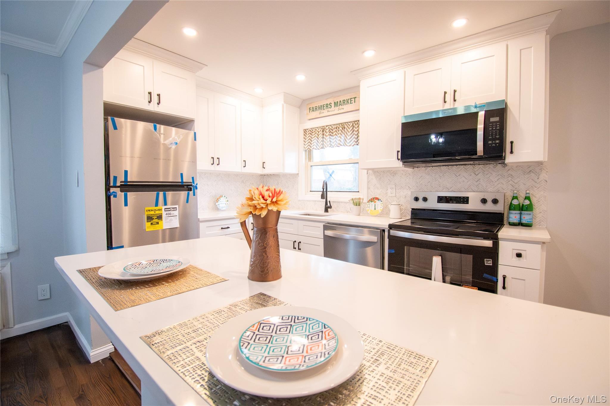 #12 photo, 650 Bryant Street, East Meadow , NY 11554