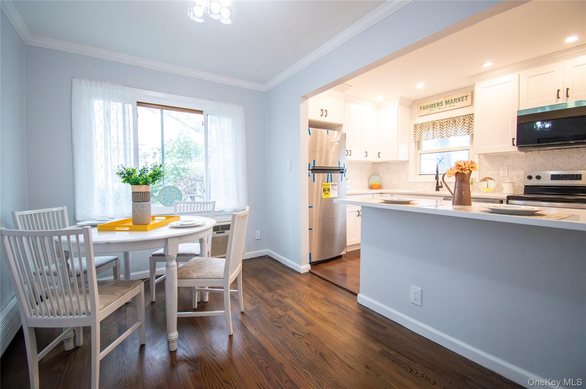 #16 photo, 650 Bryant Street, East Meadow , NY 11554