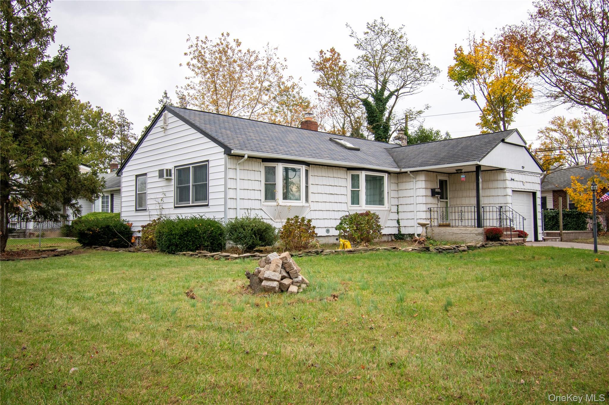 #2 photo, 650 Bryant Street, East Meadow , NY 11554