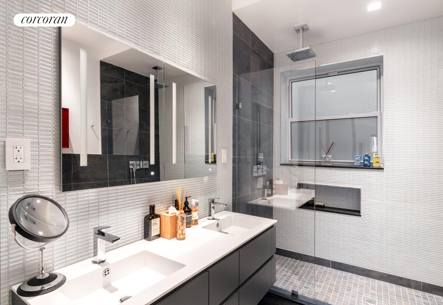 #13 photo, New York City, Morningside Heights , NY 10027