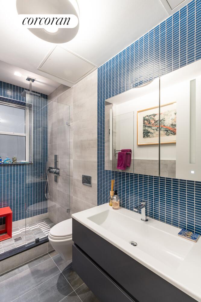 #18 photo, New York City, Morningside Heights , NY 10027