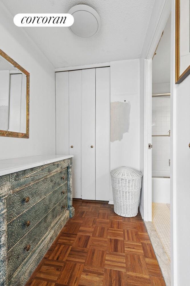 #6 photo, 1065 PARK Avenue, Carnegie Hill , NY 10128