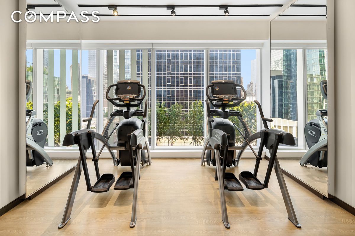 #13 photo, New York City, Upper West Side , NY 10023