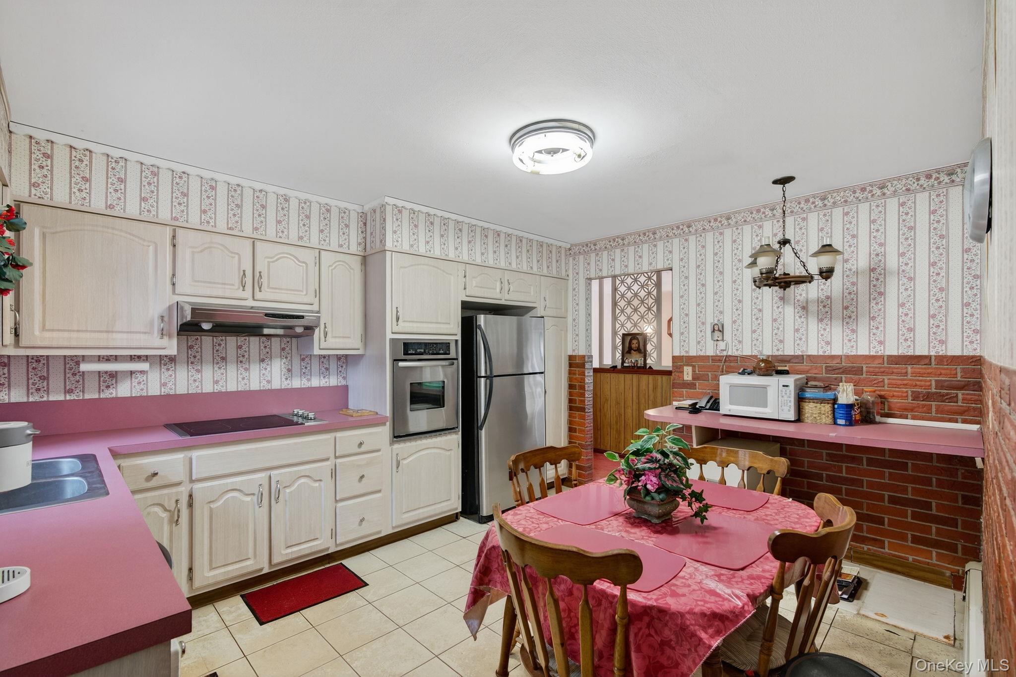 #11 photo, 34 Forestwood Drive, Woodstock , NY 12498