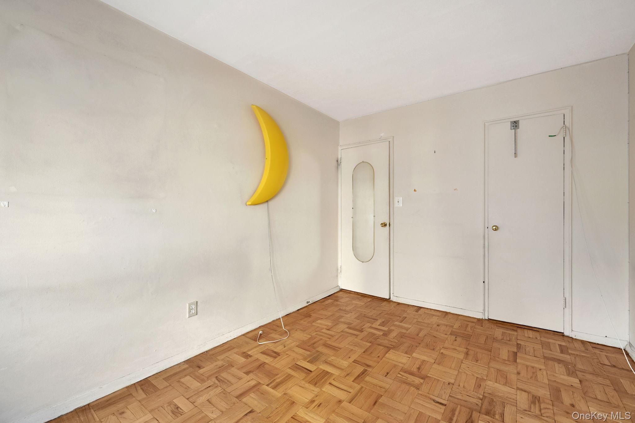 #14 photo, 3131 Grand Concourse, Bronx , NY 10468