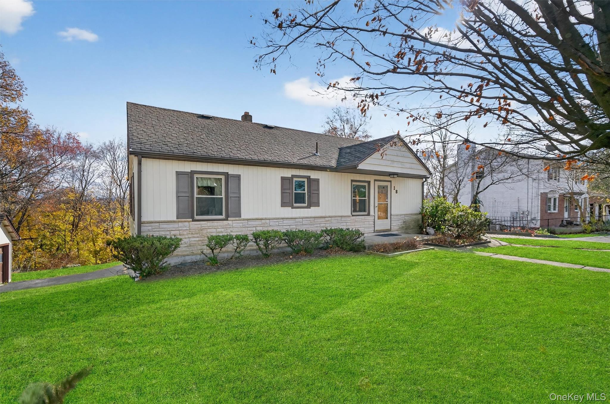 #5 photo, 18 Oakland Avenue, Chester , NY 10918