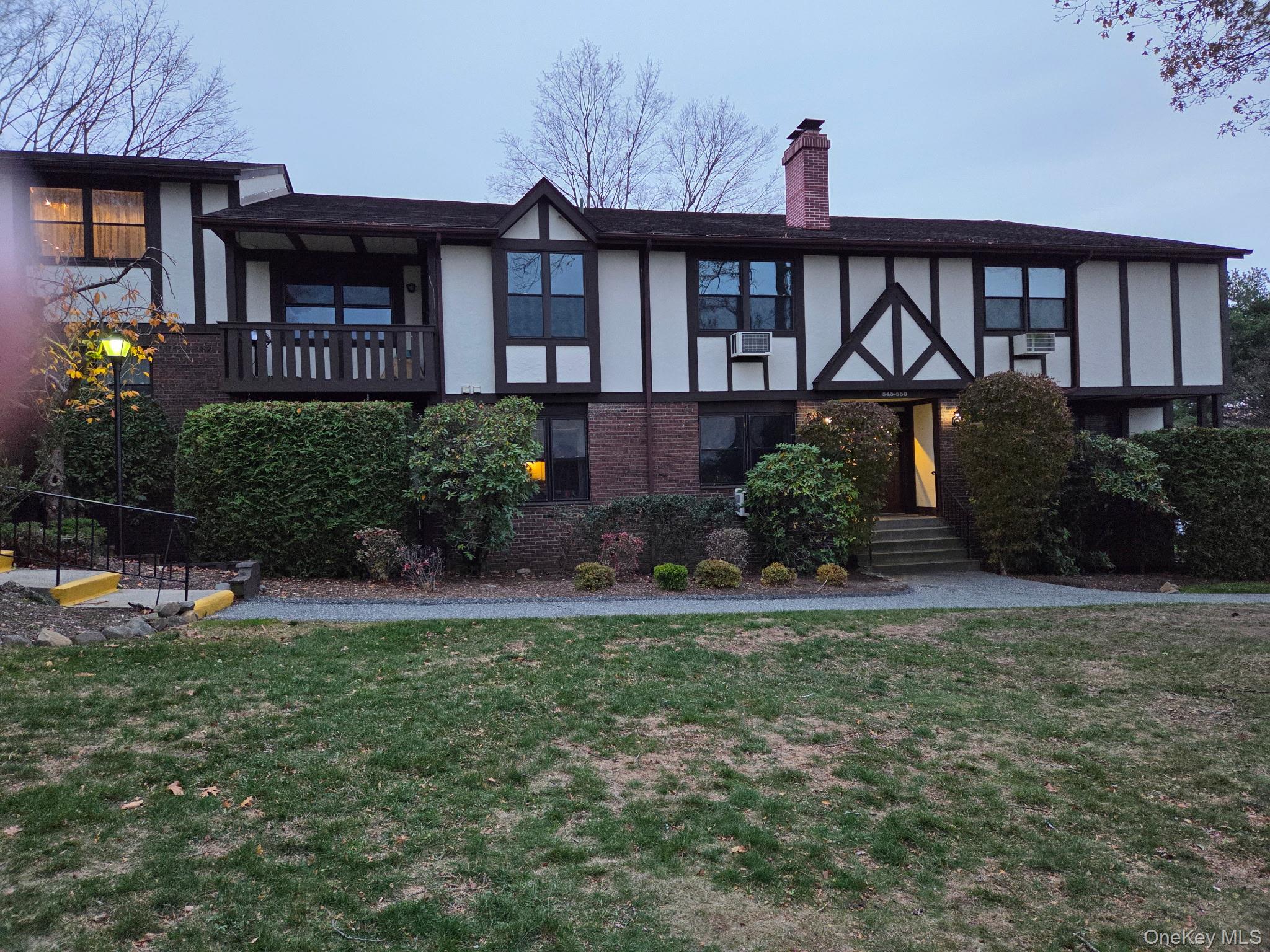 #1 photo, 548 Sierra Vista Lane, Valley Cottage , NY 10989