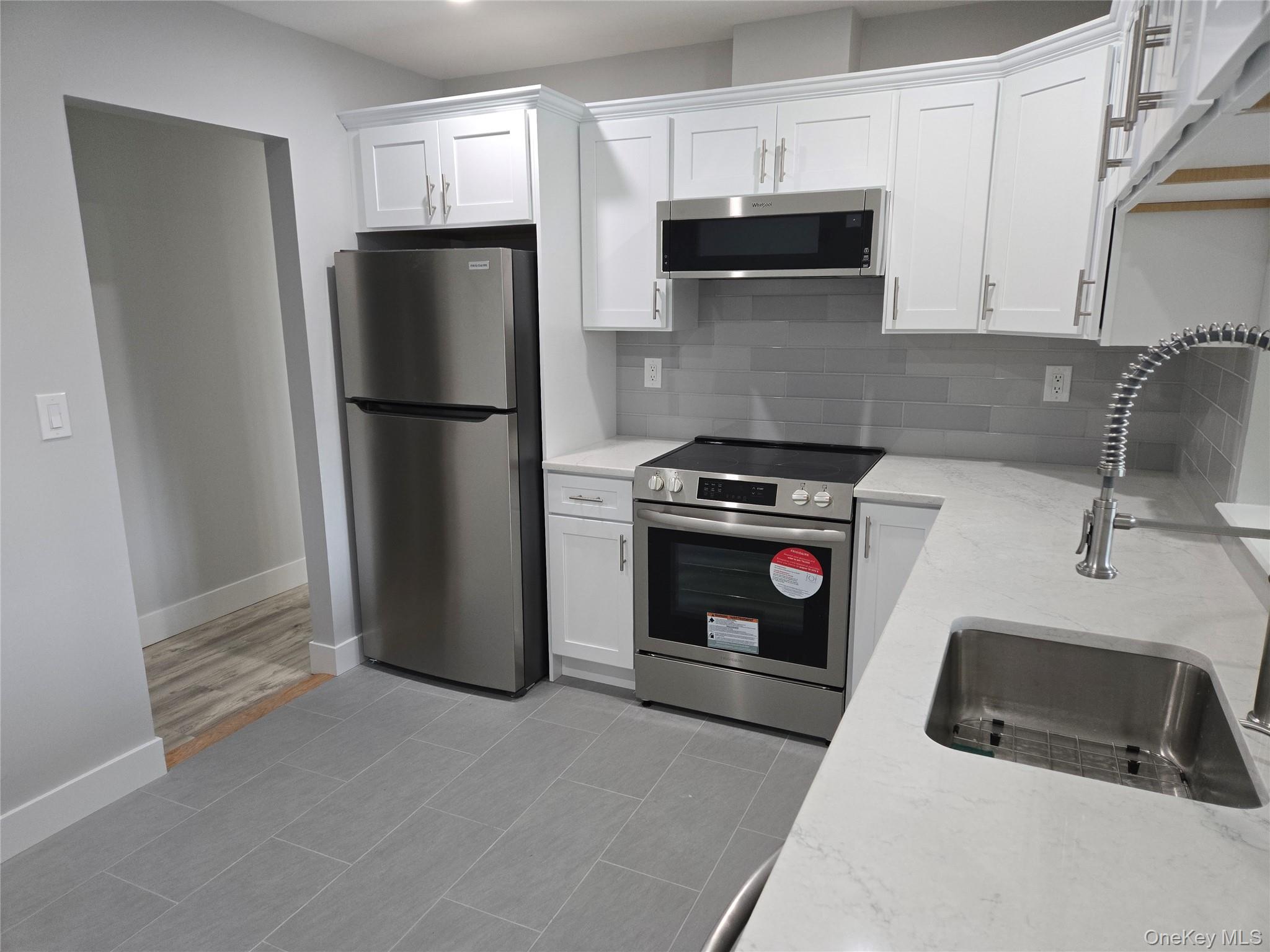 #13 photo, 548 Sierra Vista Lane, Valley Cottage , NY 10989