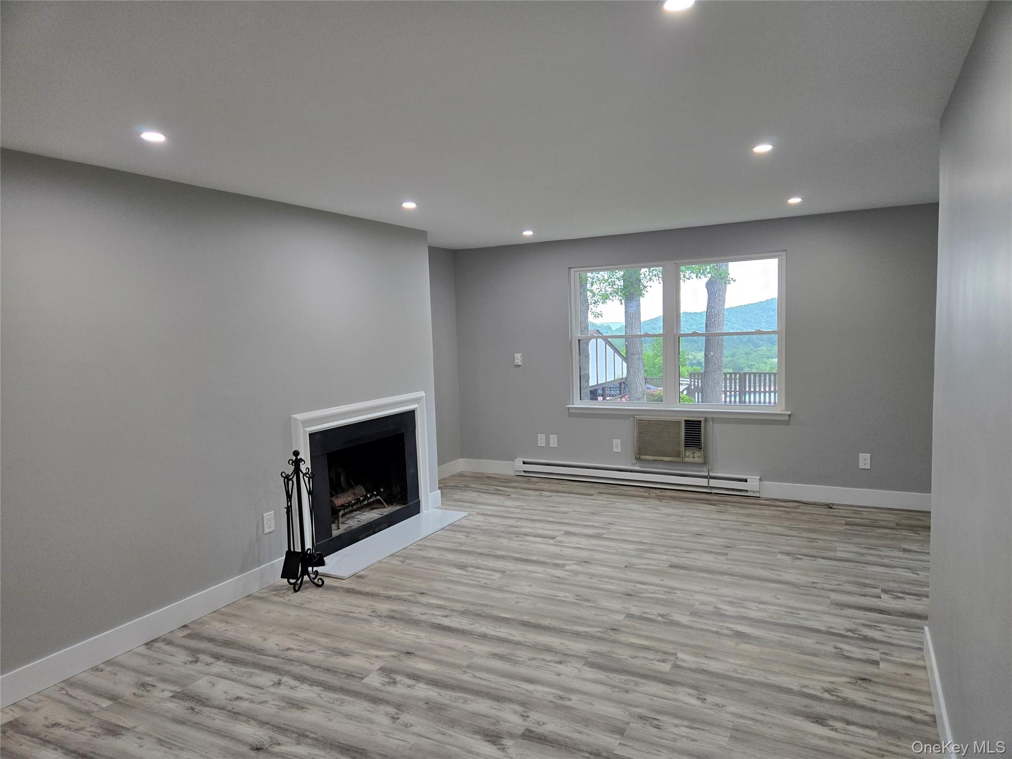 #3 photo, 548 Sierra Vista Lane, Valley Cottage , NY 10989