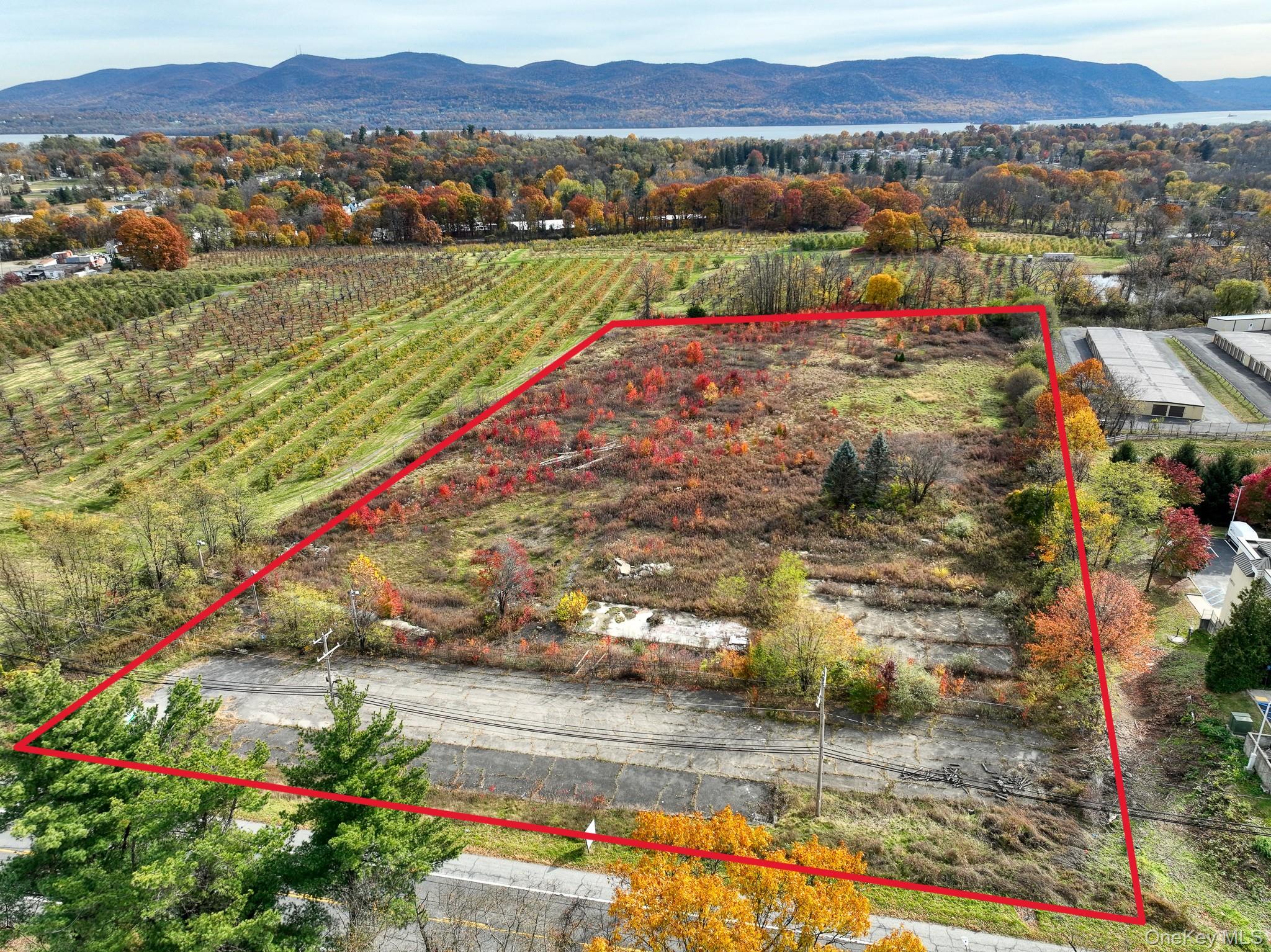 #2 photo, 139 Windsor Highway, New Windsor , NY 12553