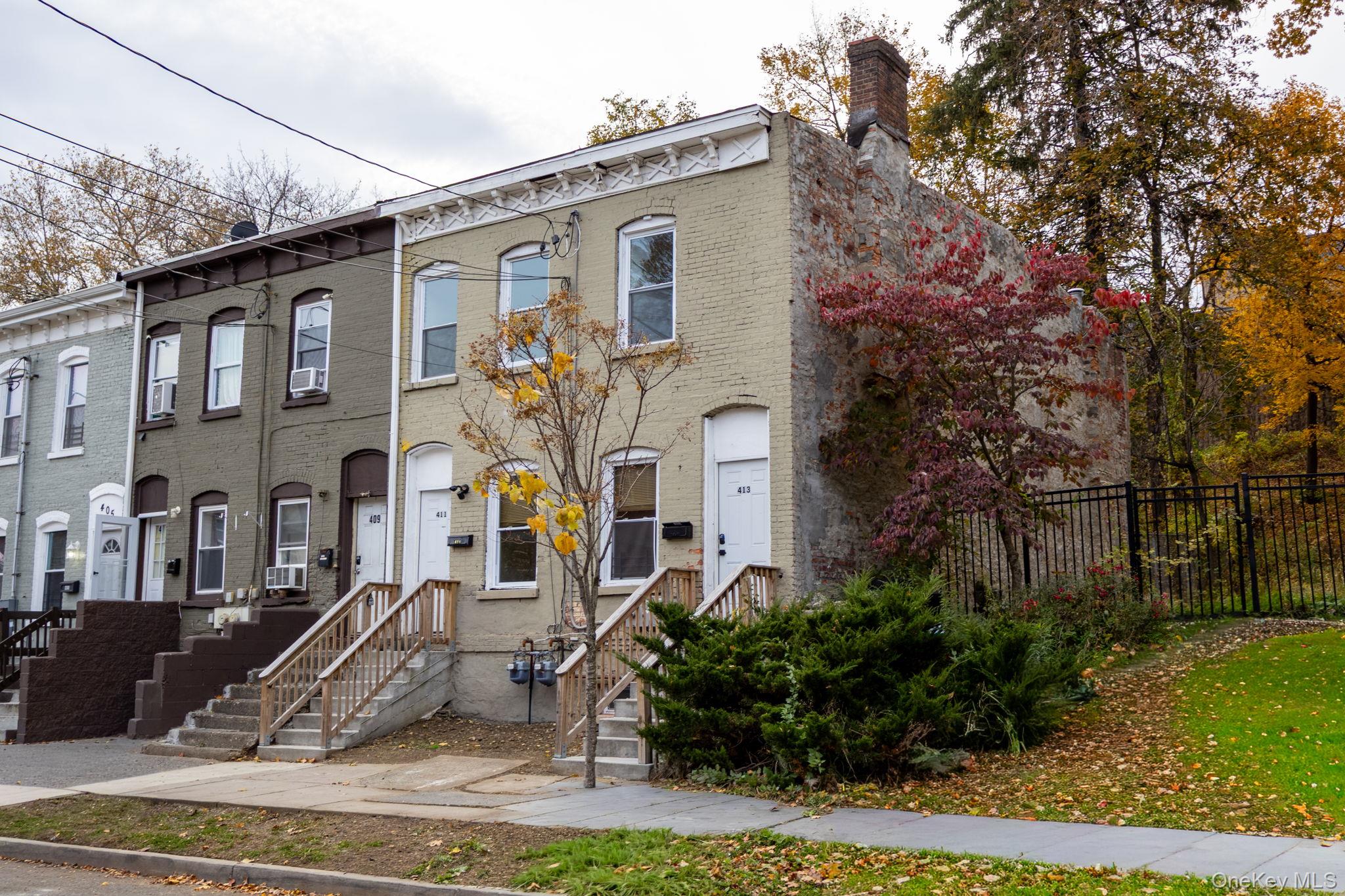 #4 photo, 411-413 Liberty Street, Newburgh , NY 12550