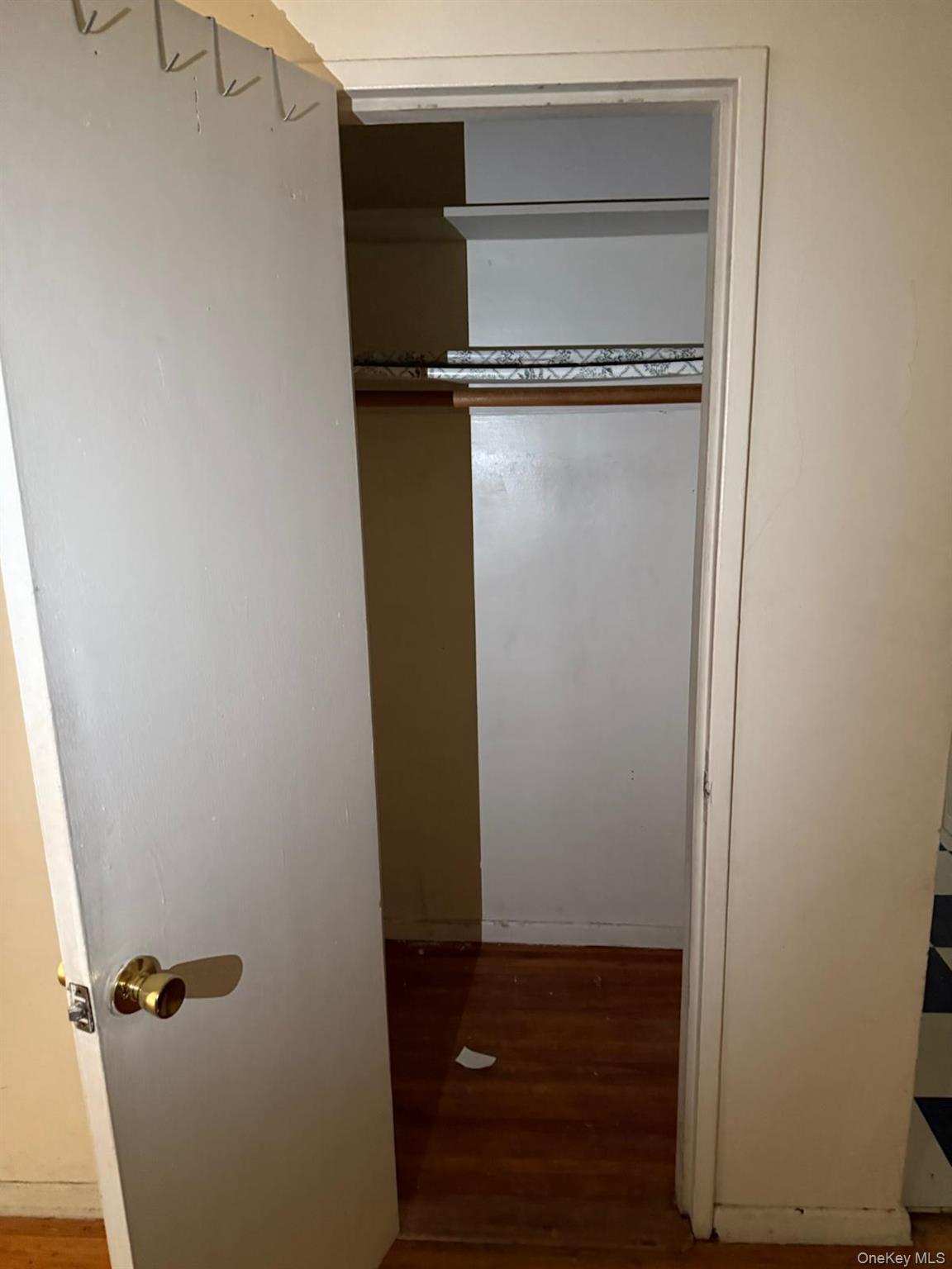 #12 photo, 3520 Tryon Avenue, Bronx , NY 10467