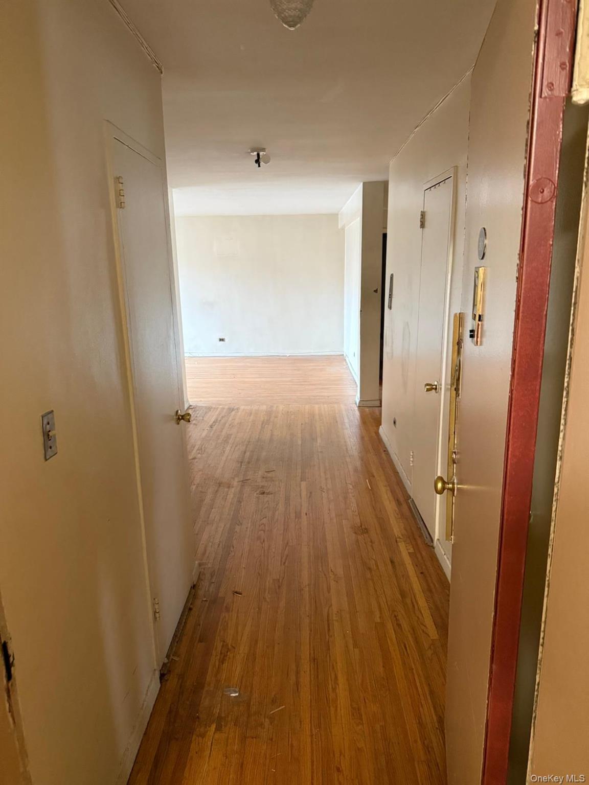 #7 photo, 3520 Tryon Avenue, Bronx , NY 10467